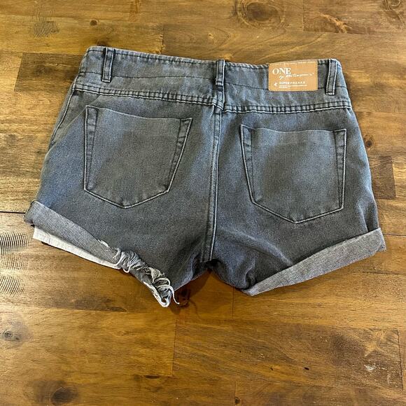 One x One Teaspoon Super Freaks Faded Black Denim Cutoff Shorts Size 26 - Picture 5 of 12